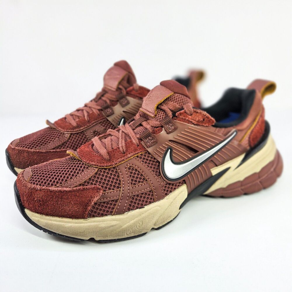 Nike V2K Run Dark Pony Red Sepia FN6703-201 W 8.5